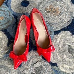NWOT Carvela by Kurt Geiger bow heels